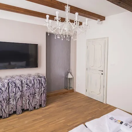 호텔 크룸로프스카 포하트카 체스키크룸로프