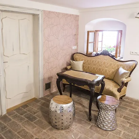 Krumlovska Pohadka 5*